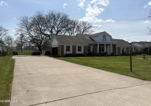 Photo 5 of Single family home for sale at 23746 W State Route 579, Curtice, OH 43412 | MLS# 10006179 | Listing updated on 2026-08-25