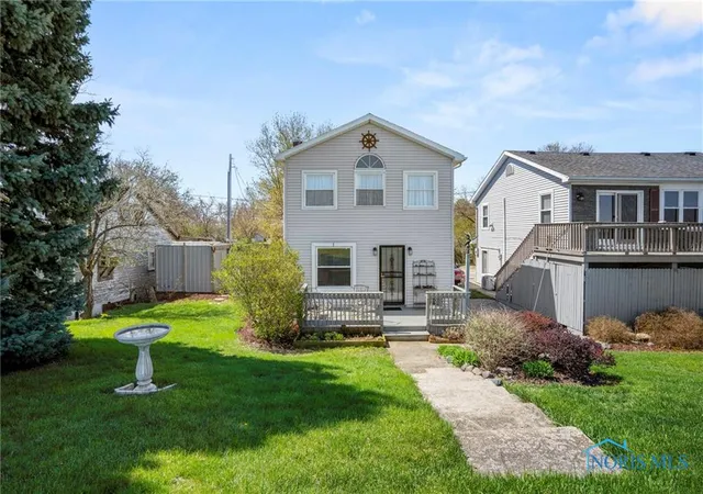 Homes for sale in Curtice, OH | 11965 Dyke Rd, Curtice, OH 43412 | MLS# 10006204