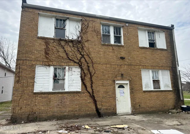 Homes for sale in Toledo, OH | 308 Columbia St, Toledo, OH 43620 | MLS# 10006428