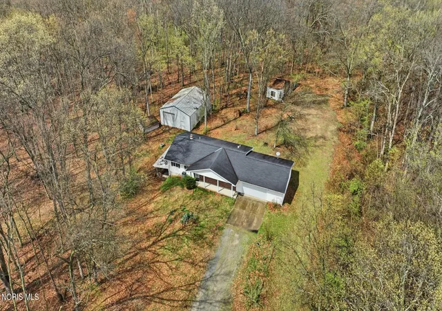 Photo 4 of Single Family Residence at 12500 County Rd L, Wauseon, OH 43567 | MLS# 10006492 | | Sold on 2026-05-22
