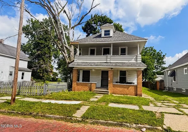 Multi family home for sale at 1688 Avondale Ave, Toledo, OH 43607 | MLS# 10009836