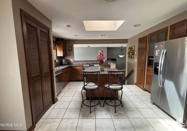 Photo 3 of Single family home for sale at 580 3 Rivers Ct, Defiance, OH 43512 | MLS# 10006559 | Listing updated on 2026-09-03