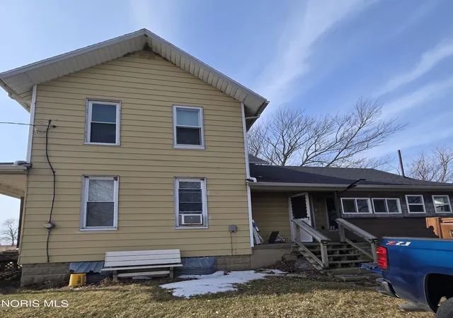 Homes for sale in Oak Harbor, OH | 7601 W Portage River South Rd, Oak Harbor, OH 43449 | MLS# 10006563