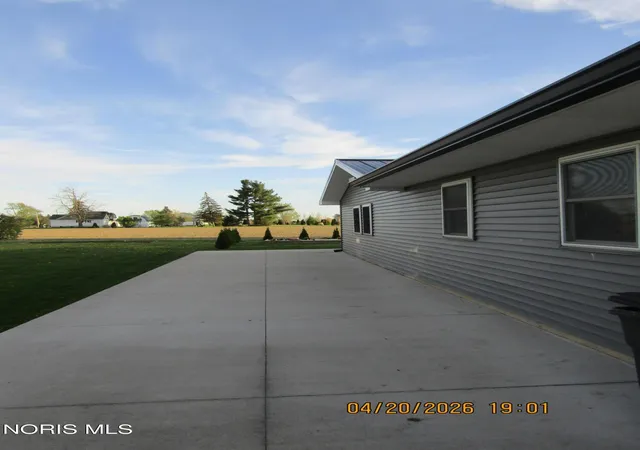 Homes for sale in Metamora, OH | 315 Harvest Dr, Metamora, OH 43540 | MLS# 10006625