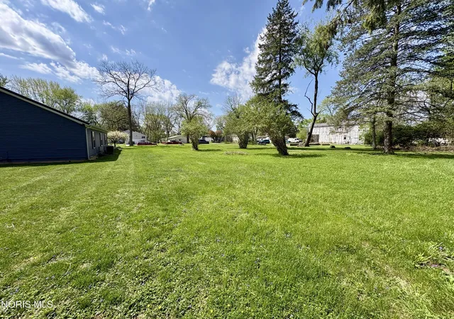 Photo 2 of Land for sale at 0 Thomas St, Tiffin, OH 44883 | MLS# 10006727 | Listing updated on 2026-05-26