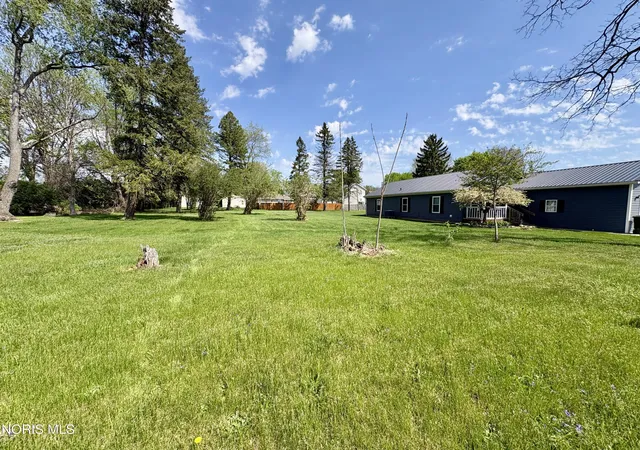 Photo 5 of Land for sale at 0 Thomas St, Tiffin, OH 44883 | MLS# 10006727 | Listing updated on 2026-05-26