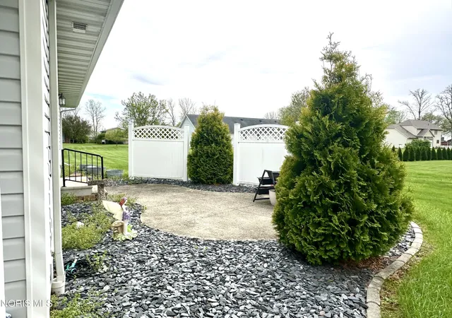 Homes for sale in Gibsonburg, OH | 503 Elise Ln, Gibsonburg, OH 43431 | MLS# 10006731
