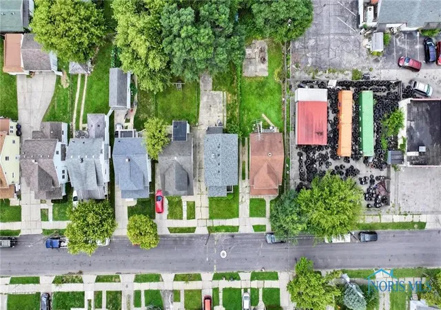 3rd image of 3941 Leybourn Ave, Toledo, OH 43612 | MLS# 10006832
