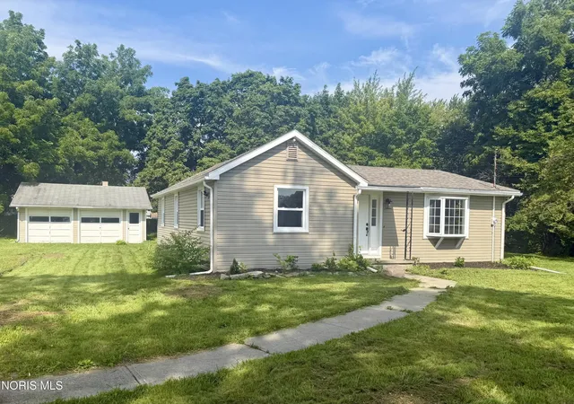 2nd image of 28665 Georgia Rd, Perrysburg, OH 43551 | MLS# 10006907