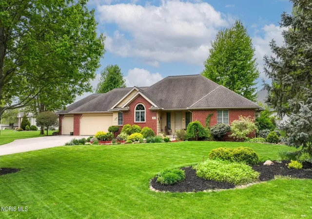 Photo 4 of Single family home for sale at 501 Quail Run, Archbold, OH 43502 | MLS# 10006913 | Listing updated on 2026-07-10