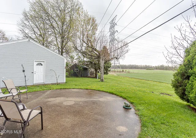 5th image of 3693 Lakepointe Dr, Northwood, OH 43619 | MLS# 10006920