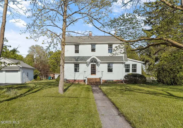 Homes for sale in Genoa, OH | 915 Washington St, Genoa, OH 43430 | MLS# 10007737