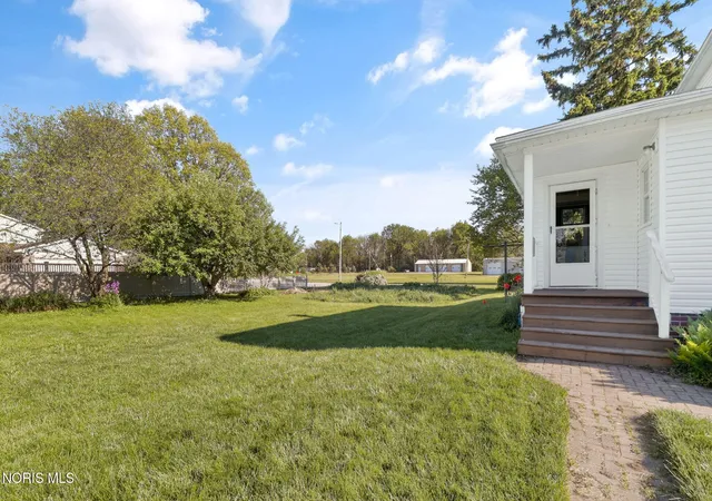 Homes for sale in Genoa, OH | 915 Washington St, Genoa, OH 43430 | MLS# 10007737