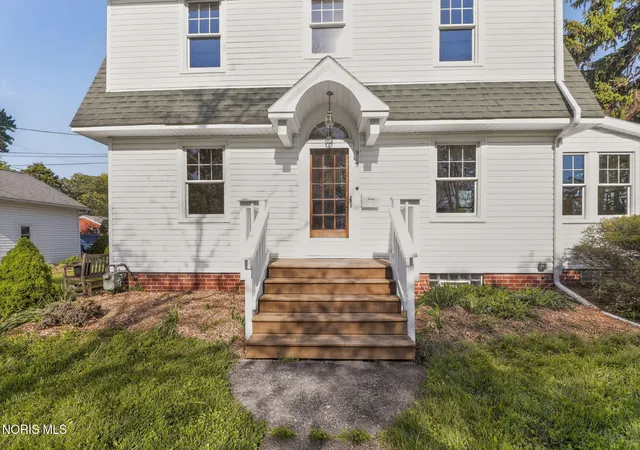 Homes for sale in Genoa, OH | 915 Washington St, Genoa, OH 43430 | MLS# 10007737