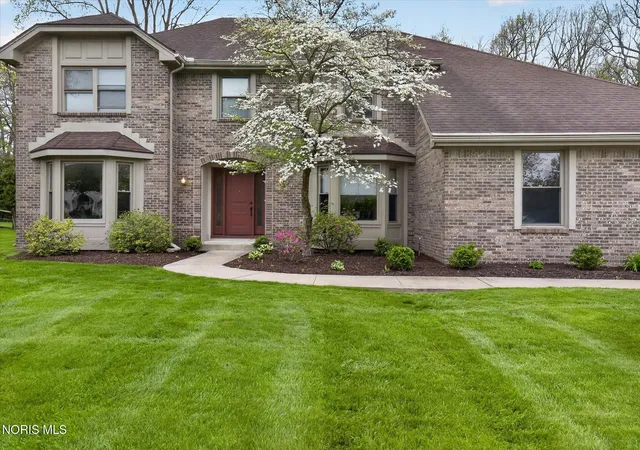 Homes for sale in Ottawa Hills, OH | 3001 Secretariat Rd, Ottawa Hills, OH 43615 | MLS# 10007336