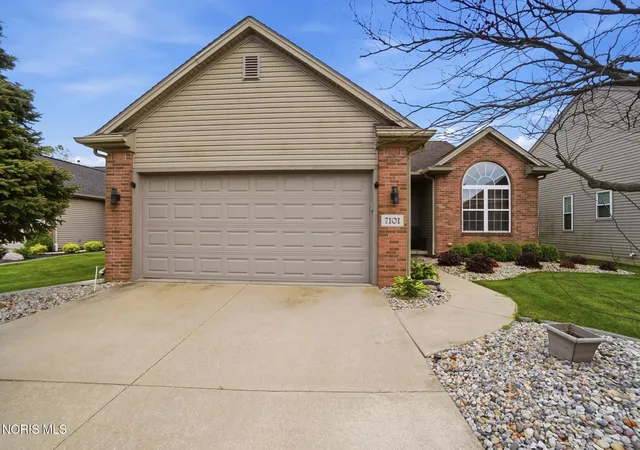 3rd image of 7101 Offshore Dr, Maumee, OH 43537 | MLS# 10007246