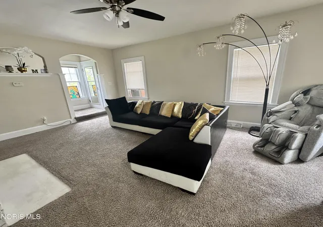 2nd image of 4240 Burnham Ave, Toledo, OH 43612 | MLS# 10007738