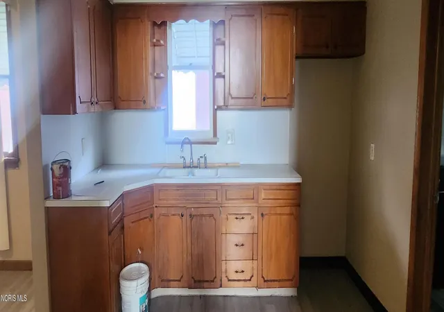Homes for sale in Toledo, OH | 308 Mettler St, Toledo, OH 43608 | MLS# 10007379