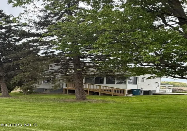 Homes for sale in Curtice, OH | 8544 Jerusalem Rd, Curtice, OH 43412 | MLS# 10007320