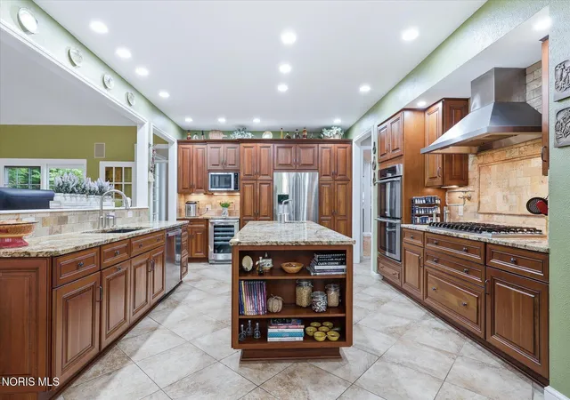 1st image of 4536 Dovewood Ln, Sylvania, OH 43560 | MLS# 10007471