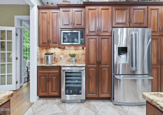3rd image of 4536 Dovewood Ln, Sylvania, OH 43560 | MLS# 10007471