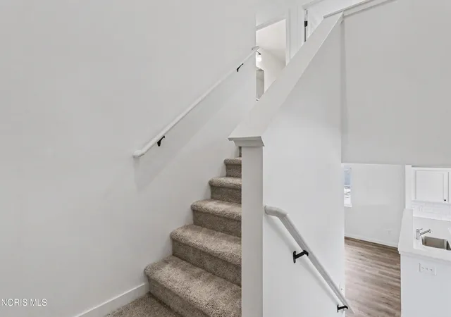 Photo 1 of Single family home for sale at 8248 Kacie Ln, Monclova, OH 43542 | MLS# 10007357 | Listing updated on 2026-06-20