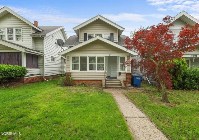 2nd image of 870 Toronto Ave, Toledo, OH 43609 | MLS# 10007395