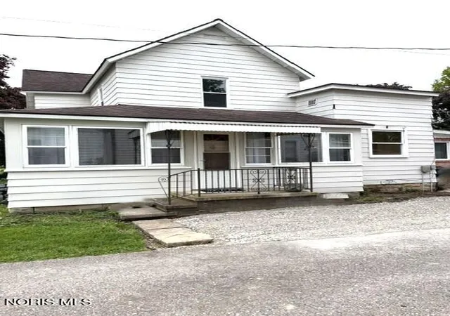 Homes for sale in Sycamore, OH | 509 S Sycamore Ave, Sycamore, OH 44882 | MLS# 10007908