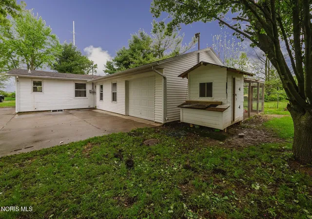 Photo 5 of Single family home for sale at 10036 Township Rd 94, Findlay, OH 45840 | MLS# 10007505 | Listing updated on 2026-05-21