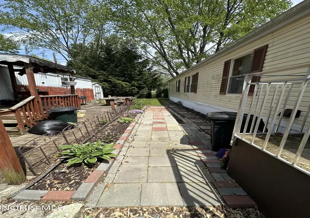 Homes for sale in Swanton, OH | 10430 Airport Hwy #183, Swanton, OH 43558 | MLS# 10007696