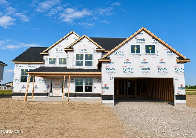 Homes for sale in Perrysburg, OH | 1006 Ellesmere Dr, Perrysburg, OH 43551 | MLS# 10007689
