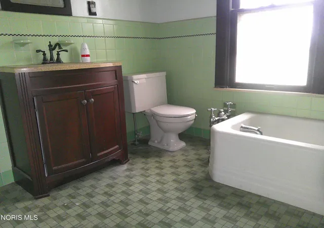 5th image of 1401 Parkside Blvd, Toledo, OH 43607 | MLS# 10007688