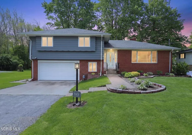 Homes for sale in Woodville, OH | 849 Water St, Woodville, OH 43469 | MLS# 10007734