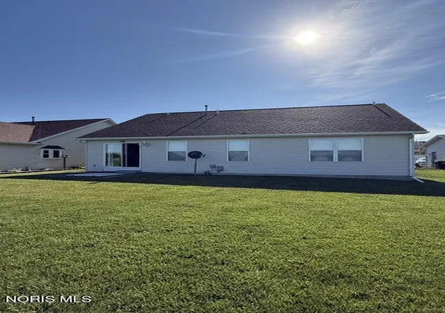 Homes for sale in Delta, OH | 302 Hidden Ridge, Delta, OH 43515 | MLS# 10009240