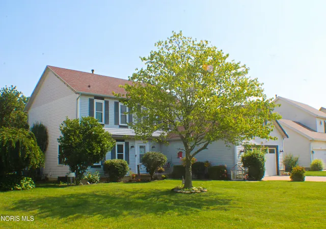 2nd image of 2083 Coe Ct, Perrysburg, OH 43551 | MLS# 10007766