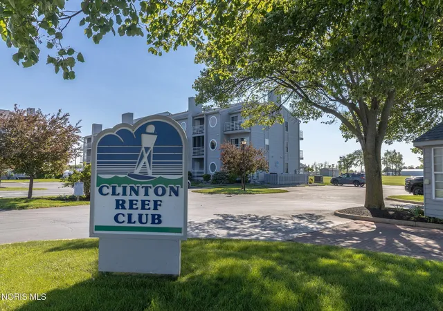 Homes for sale in Port Clinton, OH | 158 Clinton Reef Dr #158, Port Clinton, OH 43452 | MLS# 10007865