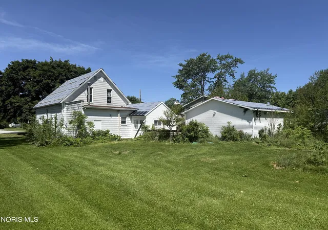 Photo 3 of Single family home for sale at 146 N Stahl St, Bradner, OH 43406 | MLS# 10008069 | Listing updated on 2026-06-17
