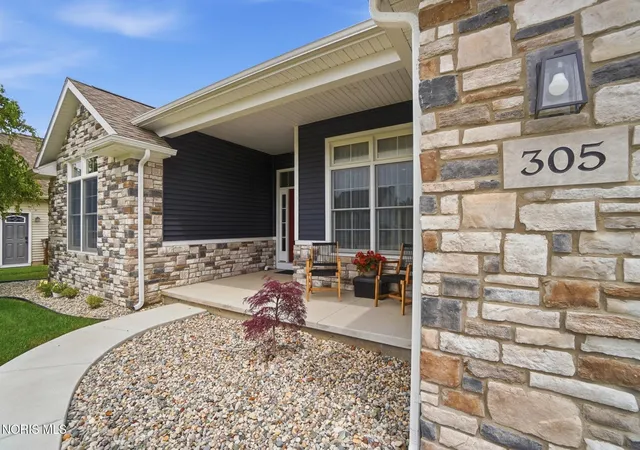 4th image of 305 Ridgepoint Cir, Waterville, OH 43566 | MLS# 10008267