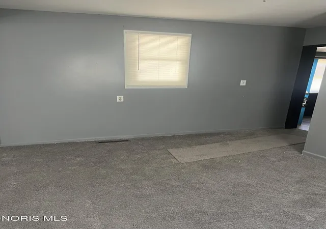 Photo 4 of Single Family Residence at 1809 Park St, Findlay, OH 45840 | MLS# 10007952 |  | Sold on 2026-08-13