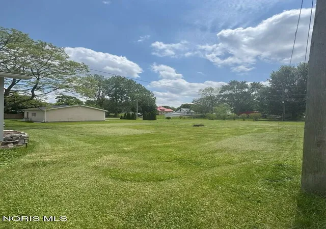 Homes for sale in Upper Sandusky, OH | 431 W Johnson St, Upper Sandusky, OH 43351 | MLS# 10007969