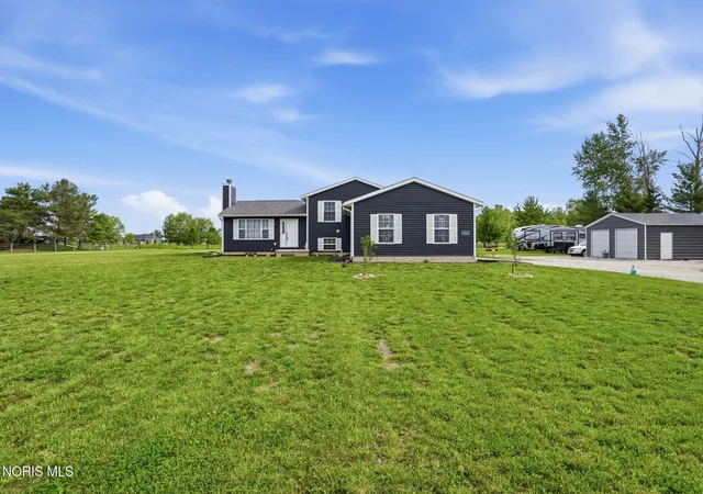 Homes for sale in Bowling Green, OH | 9830 E Kramer Rd, Bowling Green, OH 43402 | MLS# 10008296