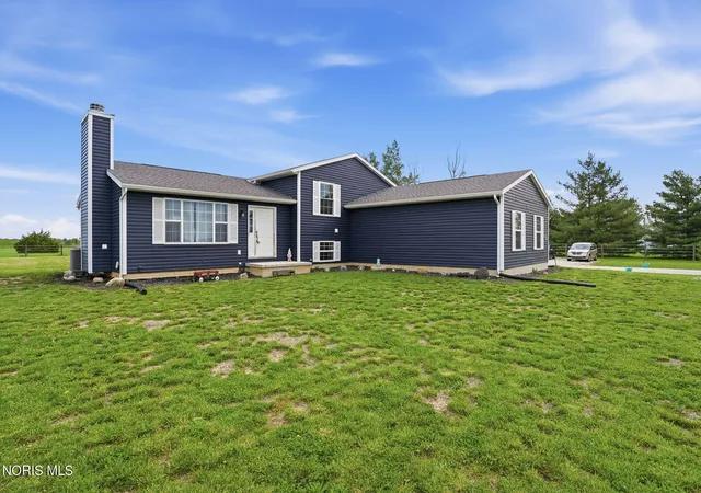 Homes for sale in Bowling Green, OH | 9830 E Kramer Rd, Bowling Green, OH 43402 | MLS# 10008296
