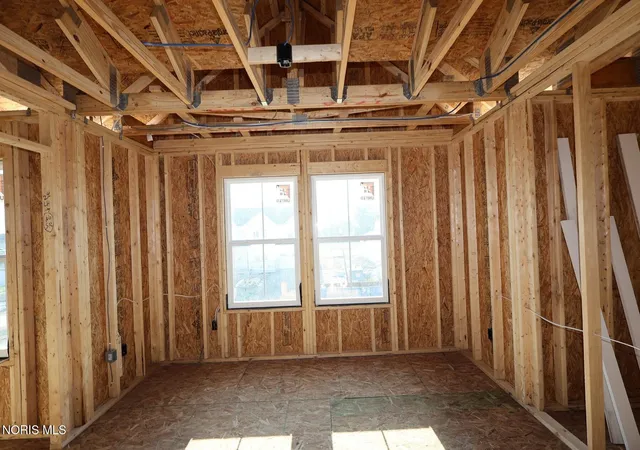 3rd image of 9203 Mile View Ct, Sylvania, OH 43560 | MLS# 10008065