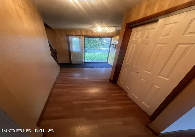 2nd image of 6110 Suffolk Ln, Maumee, OH 43537 | MLS# 10008080