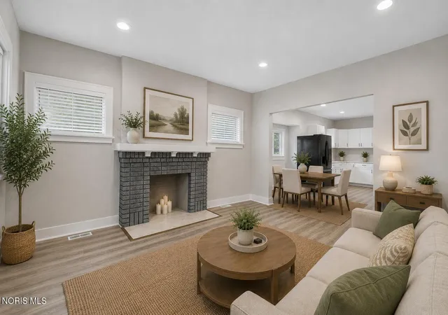 Photo 1 of Single family home for sale at 3644 Jackman Rd, Toledo, OH 43612 | MLS# 10009259 | Listing updated on 2026-09-08