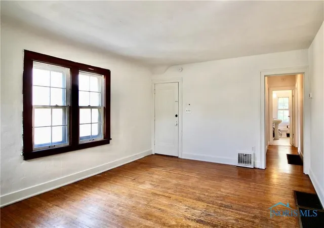Photo 2 of Multi family home for sale at 2547 Greenway St, Toledo, OH 43607 | MLS# 10010920 | Listing updated on 2026-08-05