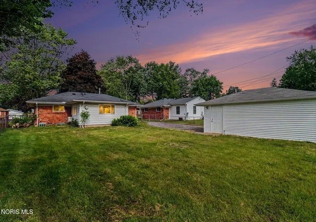 Homes for sale in Toledo, OH | 5428 Fenwick Dr, Toledo, OH 43623 | MLS# 10008280