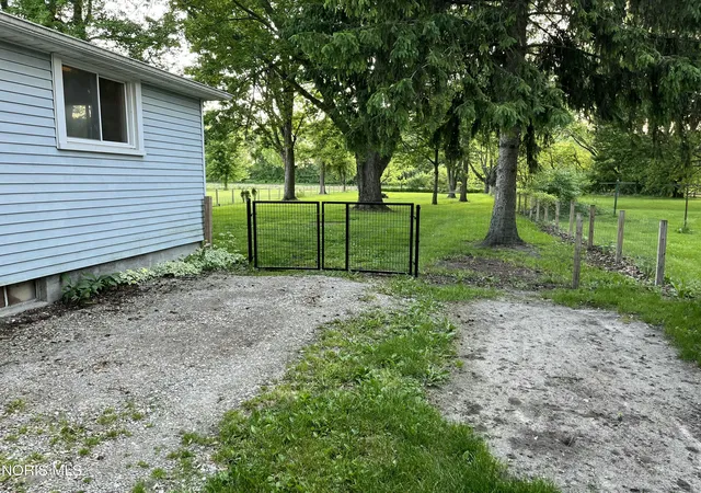 Homes for sale in Liberty Center, OH | 713 East St, Liberty Center, OH 43532 | MLS# 10008439