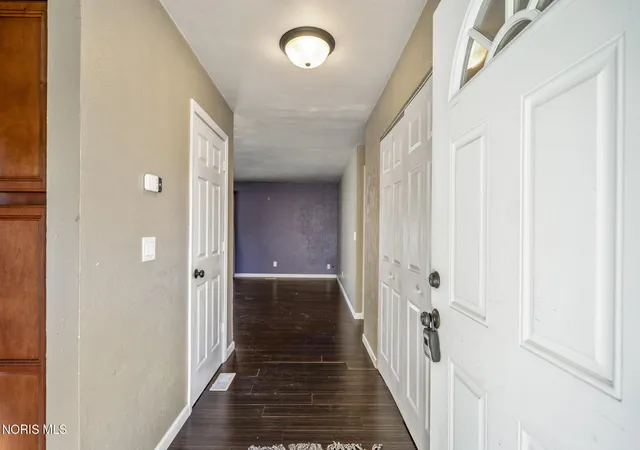 5th image of 26933 Whiteside Dr, Perrysburg, OH 43551 | MLS# 10008411