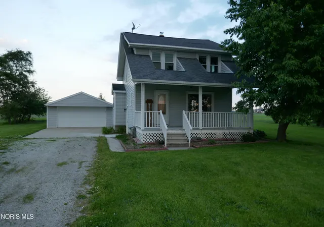 Homes for sale in Walbridge, OH | 29658 Tracy Rd, Walbridge, OH 43465 | MLS# 10008322